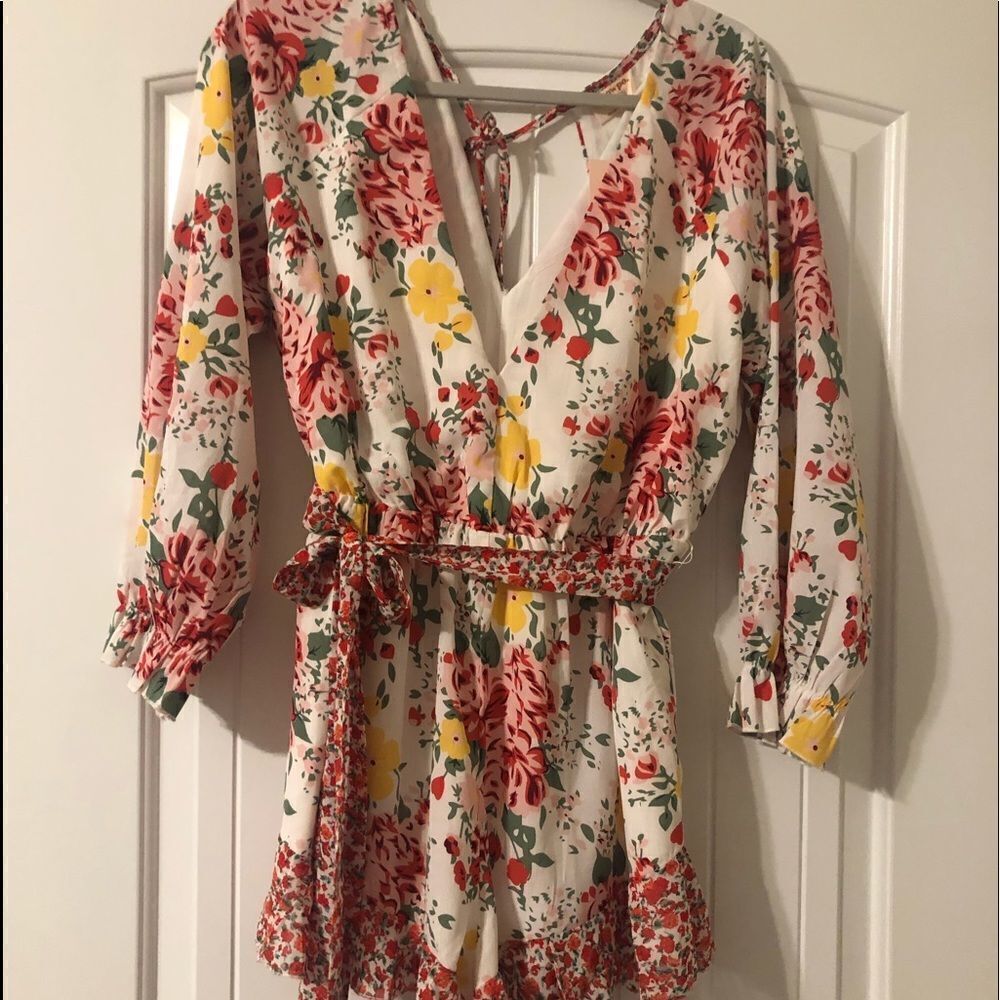 Showpo. Romper NWT 